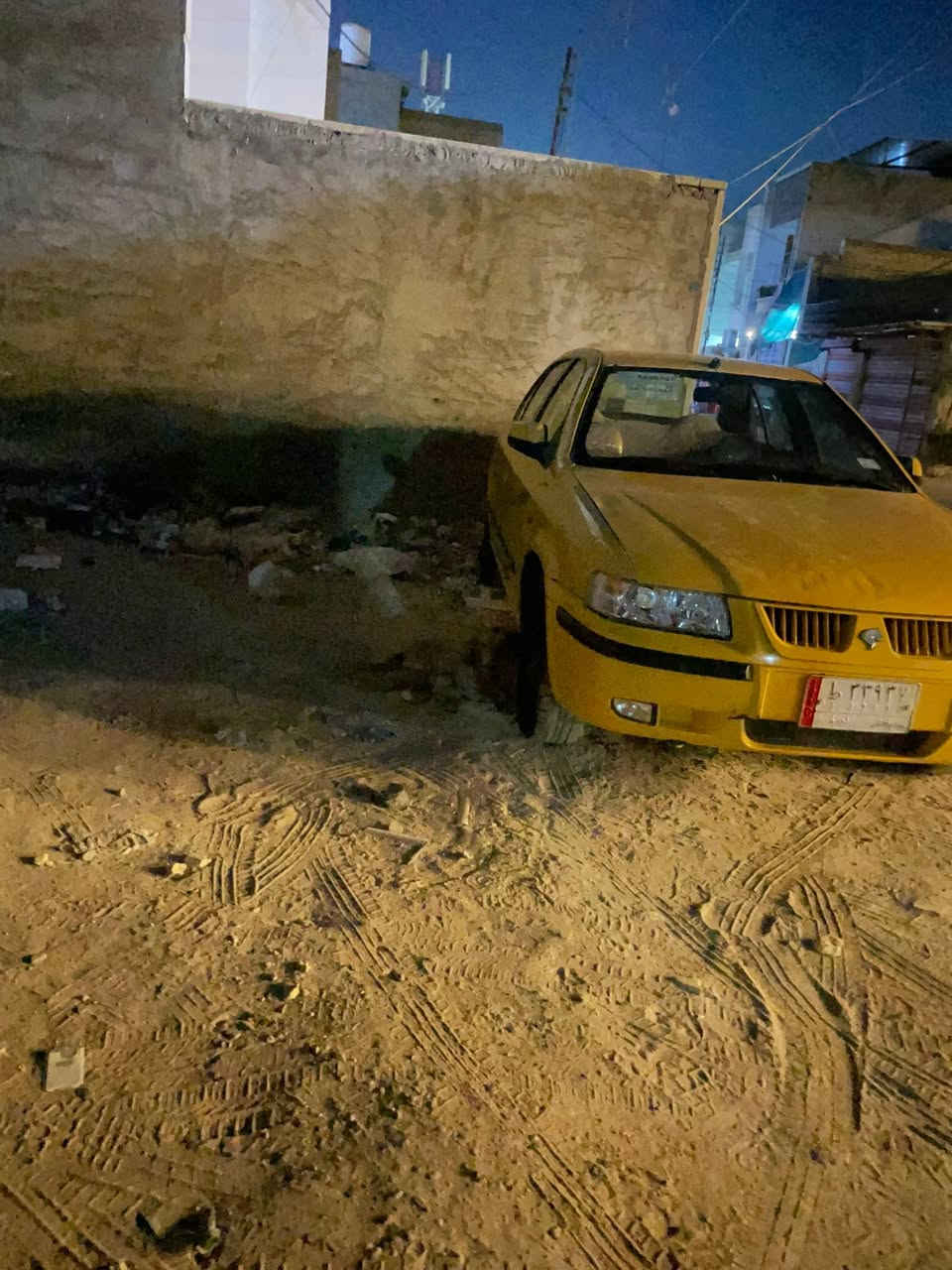 السلام عليكم سمند موديل ١٠ مكفوله كفاله عامه داخل بيجي ناطقه
كير ومكينه وصدر كله جديد تبريد ثلج ❄️ كهربائيات كله شغاله سنتر لوك شغال مصفرة هيئه وغرامات 
السعر ٣٢ وبيها مجال للطيبين 
المكان بغداد 
***********
