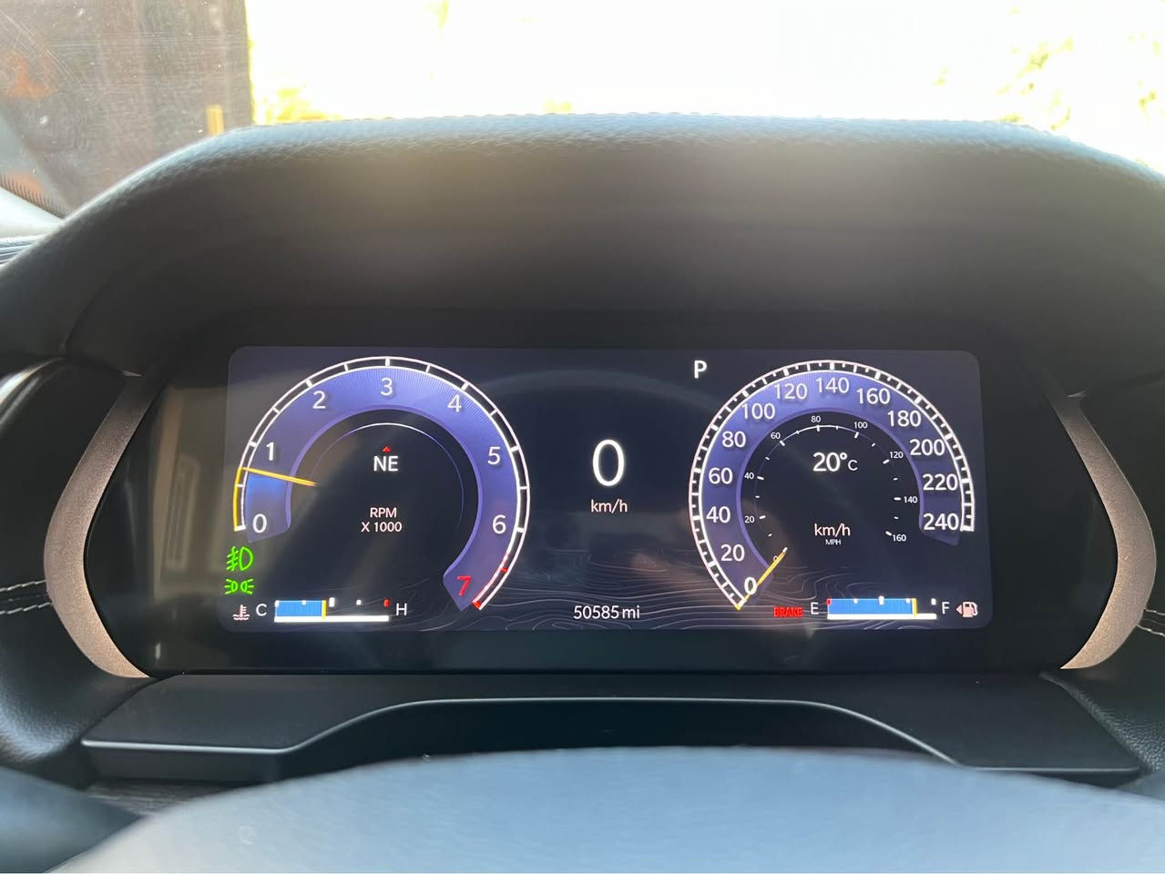 جيب كراند شيروكي المتت 2023 دفع رباعي
بدون حادث بدون صبغ بدون ايرباك
ضررهه تخريب سرقه كل القطع الي انشدت اصليه
مكينه 6 سلندر 3600 
خمسة راكب
كشنات جلد تدفئه
ماشيه 45 الف
رادار المحافظه على المسار داخل الخطوط
لايتات زينون 
رادار مثبت سرعه تفاعلي
تبريد قطعتين  ثلج
رادار مانع تصادم امامي خلفي بريك طوارئ
رادار نقطه عمياء
ويل 20 اسود مع اطارات بيرلي
كير ماوس
تدفئه بالستيرن 
شفتات ستيرن
سايد بريك الكتروني
اوتو هولد
جنطه كهربائيه شفط
السياره نضيفه جدا ومابيهه اي نقص
السعر 280$
للاستفسار
‏‎*********** واتس اب بغداد, العراق
