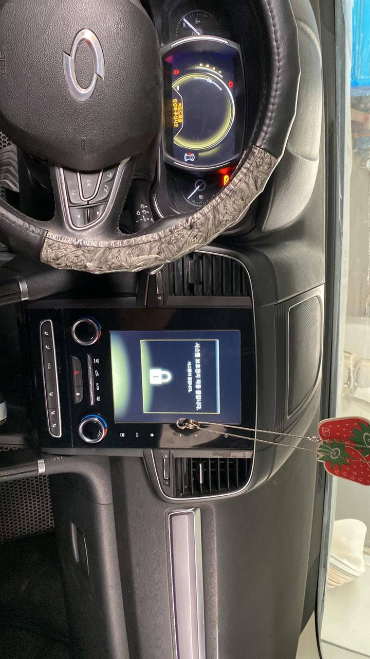 للبيع سياره سامسونك بانزين مديل 2019 لسياره وارد كوري مكفوله كفاله عامه من كلشي لسعر خاص اتصل اذ شراي ***********
