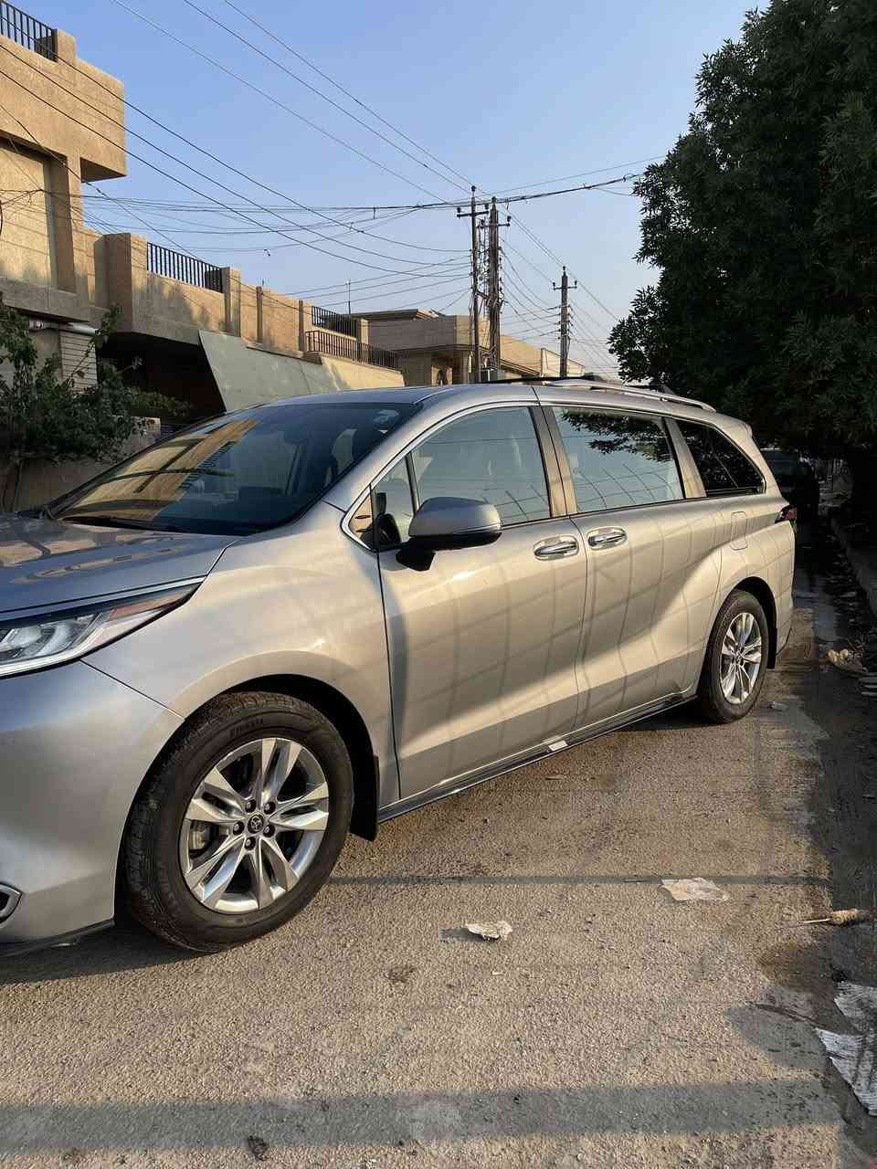 السلام عليكم تيوتيا سينا موديل 2024 
صور الحادث بلمنشور ضررها جاملغ خلفي 
اجه بيها كلير من امريكا كلير فقط 5 قطع 
السياره فول موصفات XLE
مكاني بغداد الغزالية 
السعر 248 وبيها مجال حك جيتك 
***********
