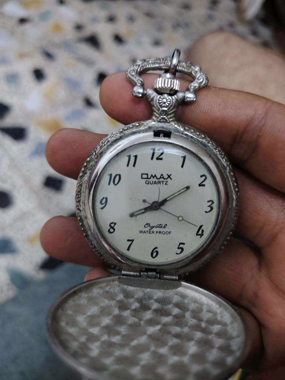 ساعة جيب كلاسيكية من ماركة omax تراثية مقاومة للماء 🩶🤍


**إذا كنت صاحب هذا الإعلان وتريد حذفه لأي سبب، رجاءا أرسل رسالة إلى الدعم الفني**