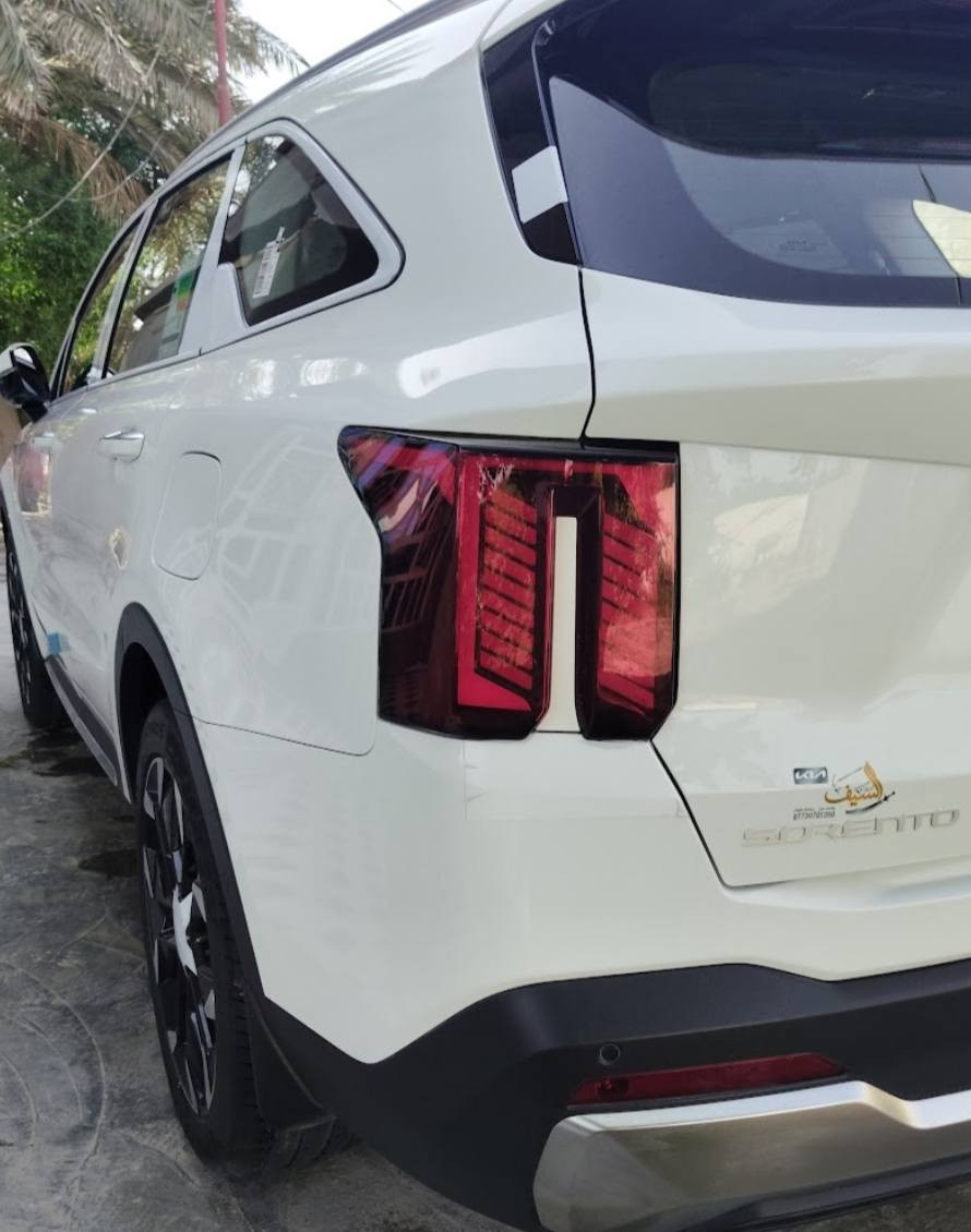 السلام عليكم كيا سورينتو للبيع موديل 25 والمواصفات من عدل بانوراما اولى سياره ماشيه 8000 مكانها بابل رقم ***********
