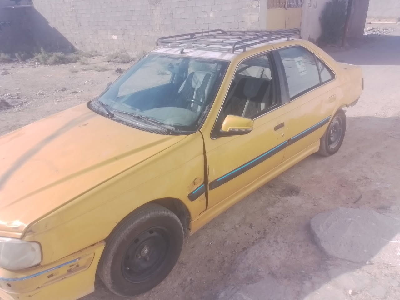 بيجو بارص موديل 2012 لببيع السعر 20  بيها مجال حك الجيه مصفره هيه غرامات مشروع وطني مكاني بغداد الدسيم ***********
