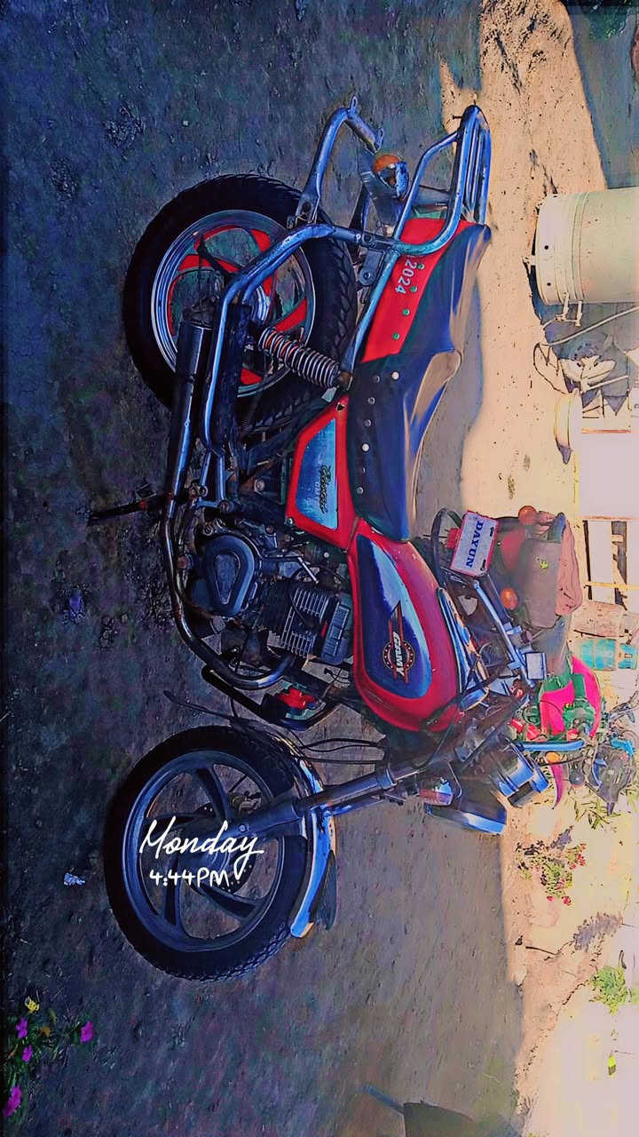 سلام عليكم دراجه اللبيع جني موديل  15  وراق صوليه دراجه نذيفه سعر 325 وبيهه مجال مكاني صويره  طليحه رقمي ***********
