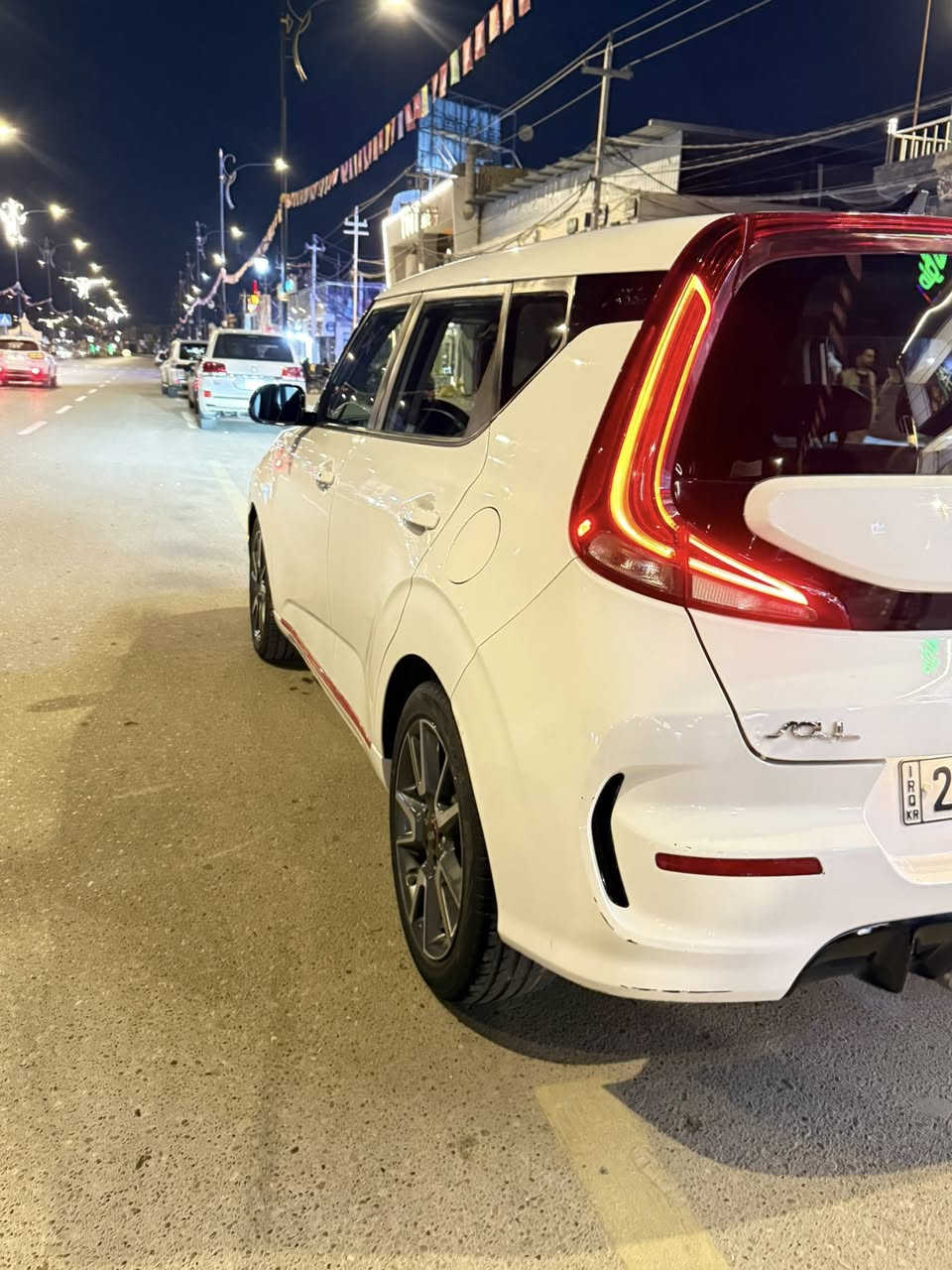 السلام عليكم
كيا صول 2020 للبيع
سيارة جيتي لاين يعني فول الفول 
ماشيه 64 mi
حادث وسونار موجود بلصور 
سياره بأسمي 
مكانها كربلاء الهندية 
***********
سعر 148
