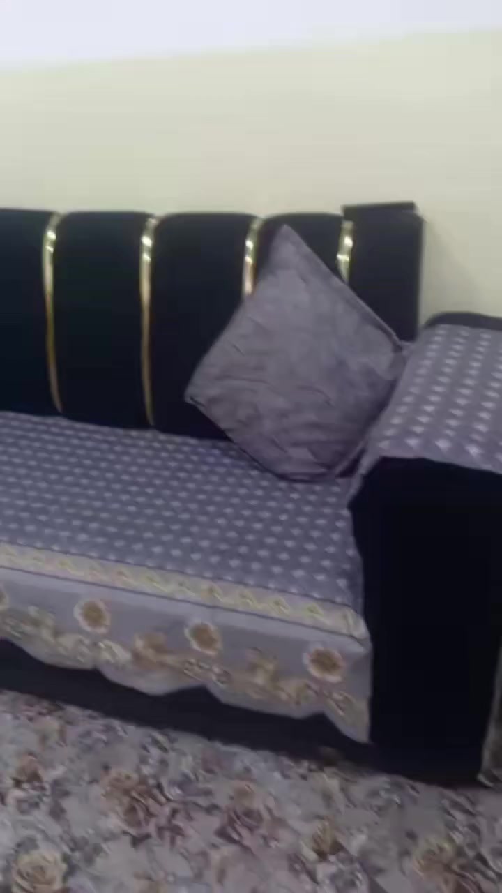 غرض بيت نظيفه شاري يجي موصل جانب الايمن


**إذا كنت صاحب هذا الإعلان وتريد حذفه لأي سبب، رجاءا أرسل رسالة إلى الدعم الفني**