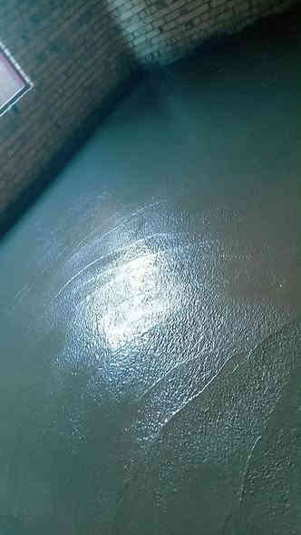 يوجد كادر خباطه   صب ارضيات
تدخيل سبيس وحدل تطليع اتراب وحدل قفاز  ترميم بيوت  قلع كاشي 

***********
