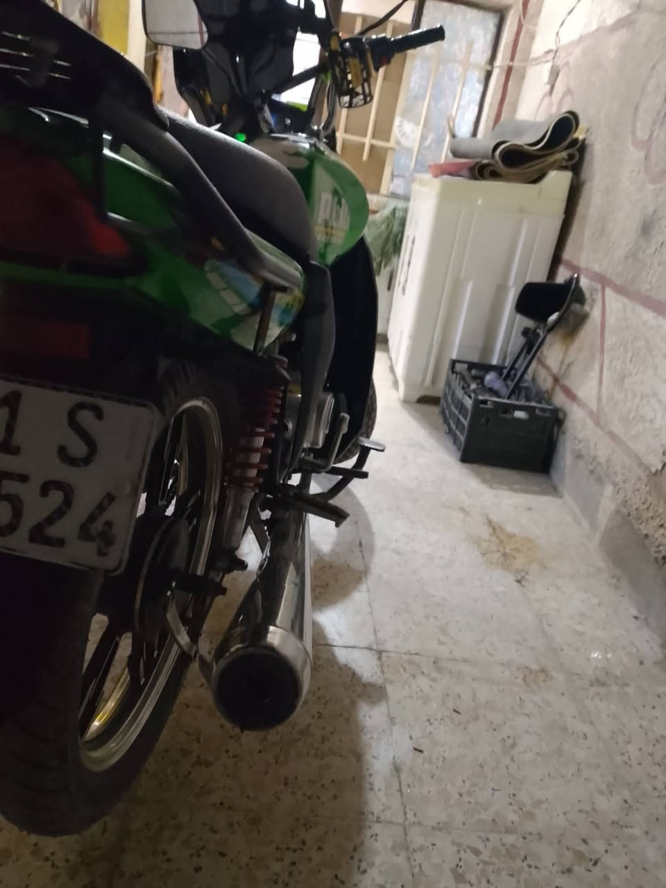 البيع تحويل ثاني يوم مكينة كارتون موديل 21 دايون سعر 1500 مليون وخمسمائة بيه مجال الطيبين رقم هزة جديد نكليزي كهربائي مكينة كشر كفالة عامة *********** ***********
