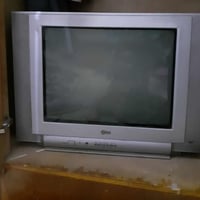 تلفزيون • يحتاج ريموت • شارع سالم