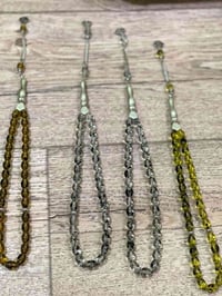 سبحة شبابية • ٣٣ حبة • دزاينات مختلفة