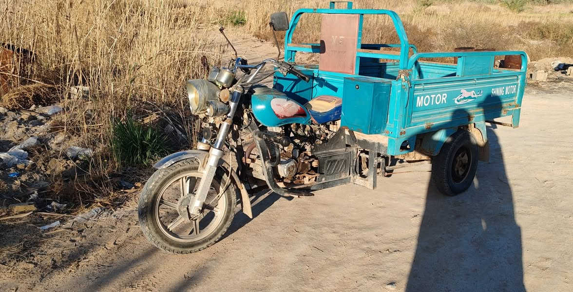 السلام عليكم شباب هاي ستوته موديل ٢٠١٩ مثل ماواضح كدامك اني مكلف بنشرها رقم راعيها وفتهم منه لحد يراسلني خاص والله ماعرف بيهن. ***********
