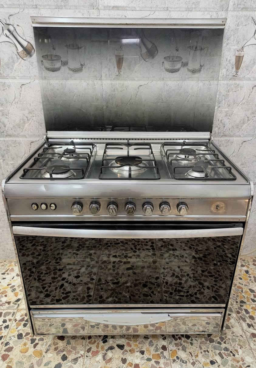 للبيع طباخ يونفرسل مصري نضيف وكله شغال عه الفحص س 190 بي مجال بسيط عنوان نجف حي العسكري شارع السبيس


**إذا كنت صاحب هذا الإعلان وتريد حذفه لأي سبب، رجاءا أرسل رسالة إلى الدعم الفني**