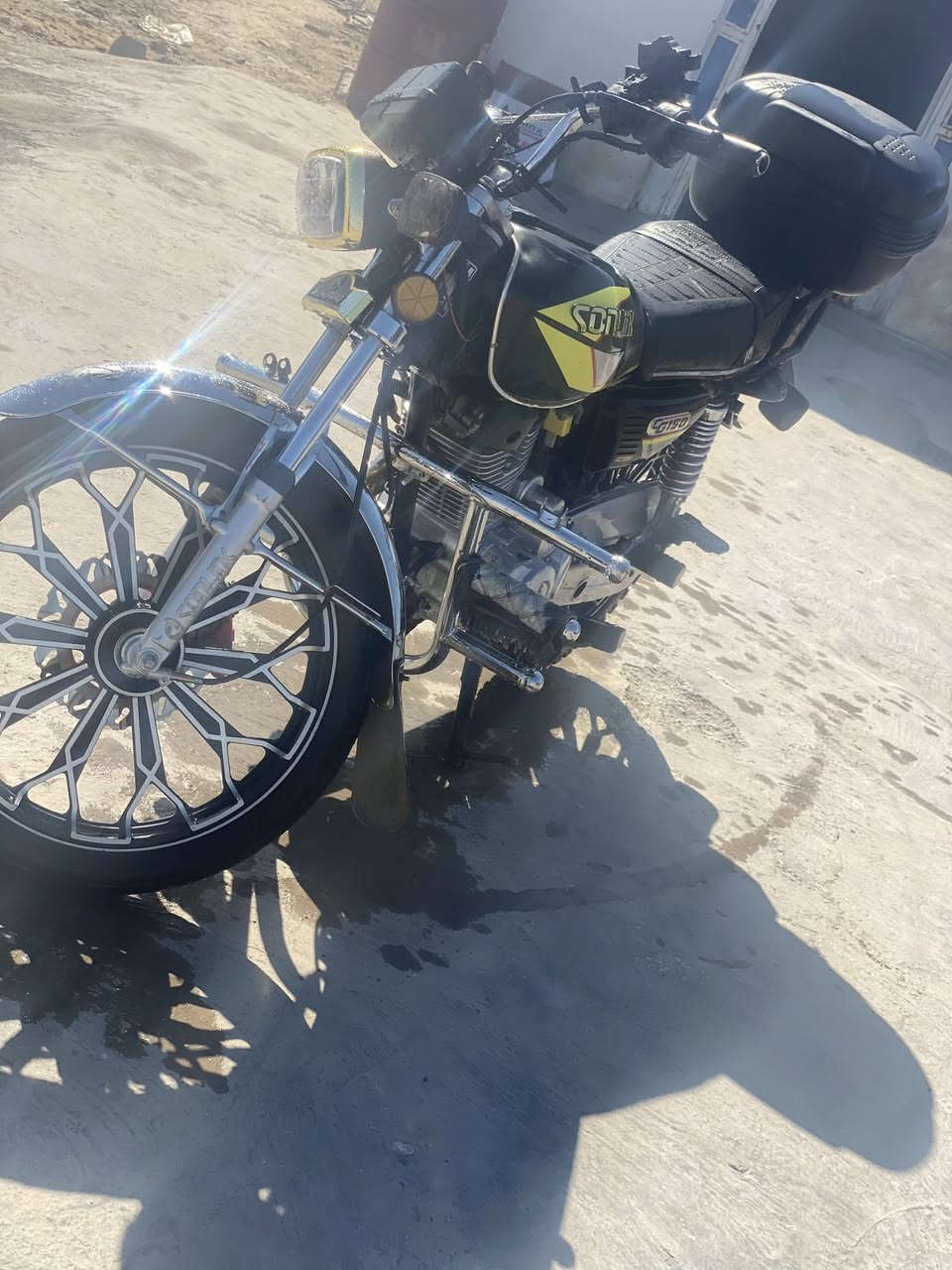 دراجه للبيع موديل ٢٤ كامله مكمله بيه خيط تبخير للتواصل ***********
