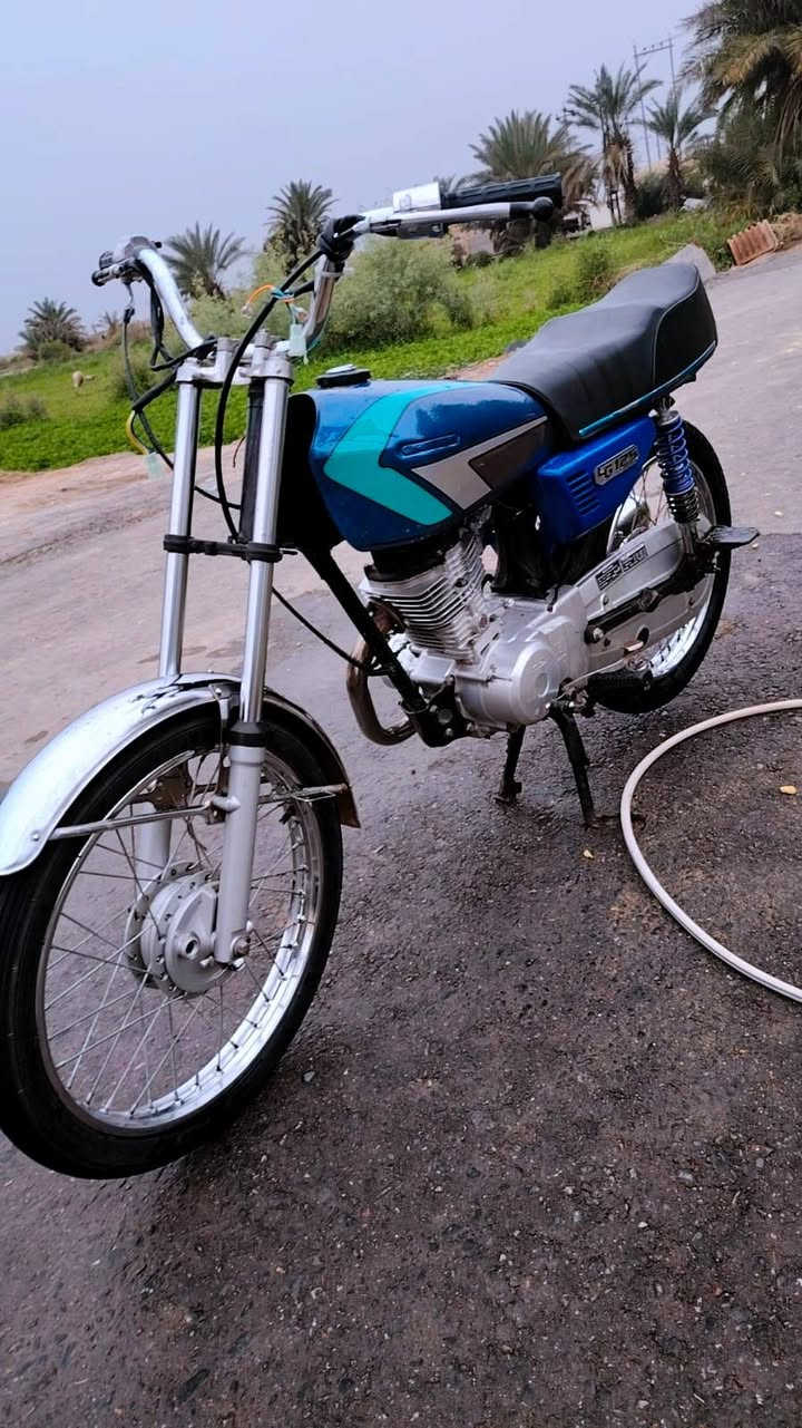 السلام عليكم اخوان دراجه للبيع نامه مكفوله نضيفه وحلوه السعر ٥٠٠ وبيهه مجال اتصل***********

