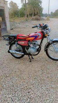 لبيع دراجه نامه متياز 2025 اوراق  داجه نضيفه سعر ٧٠٠ وبيه  مجال 077176...