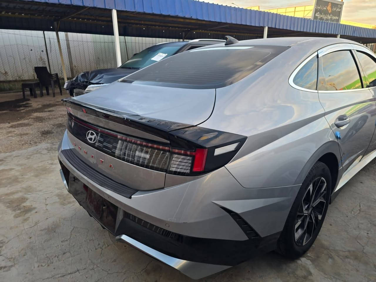 توجد كافة أنواع وأحجام سيارات كوريه غاز سوناتا م٢٥ فول بصمه السعر ١٧٥ بدون رقم الشراي يتصل ***********و*********** ابو صباح سماوه رجاء شاركو المنشور ٠
