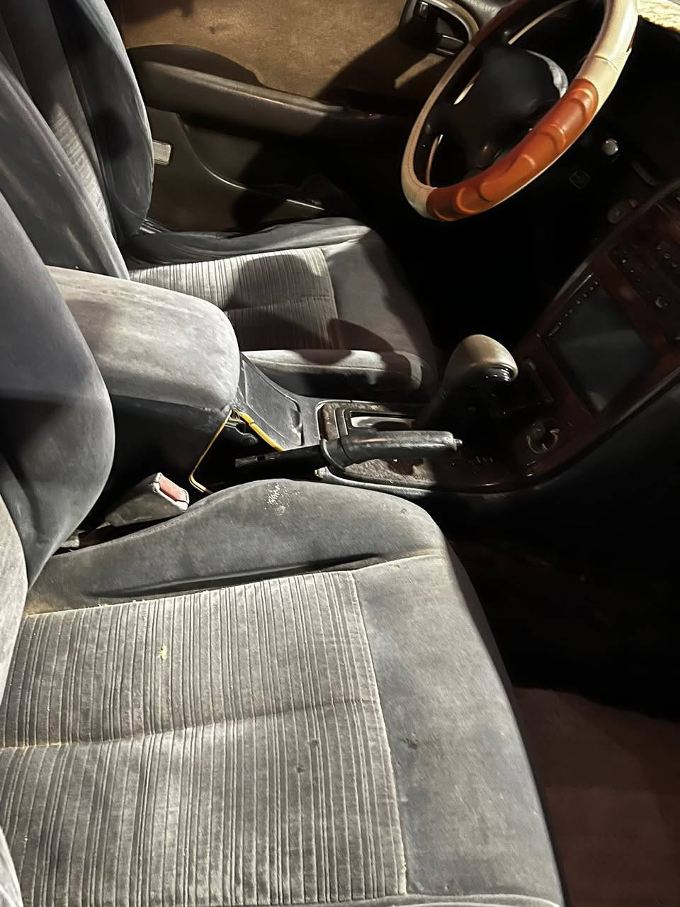 سلام وعليكم كرسته نفخ للبيع رقم بصره جديد اليف مكفوله من الكص والنقل مكينه ثنين ونص مكينه وكير جديد العنوان بصره زبير السعر 52 وبيه مجال رقم الهاتف ***********
