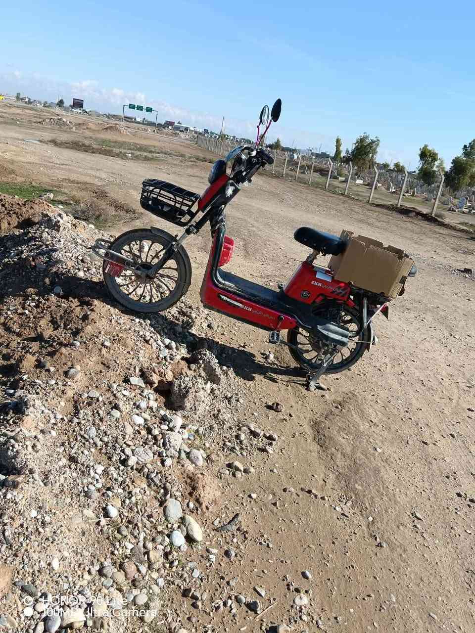 باسكل شحن للبيع بطاريات جدد بل كارتون عقل جديد السرعة 99السعر 250بي مجال للطيبين رقمي ***********
