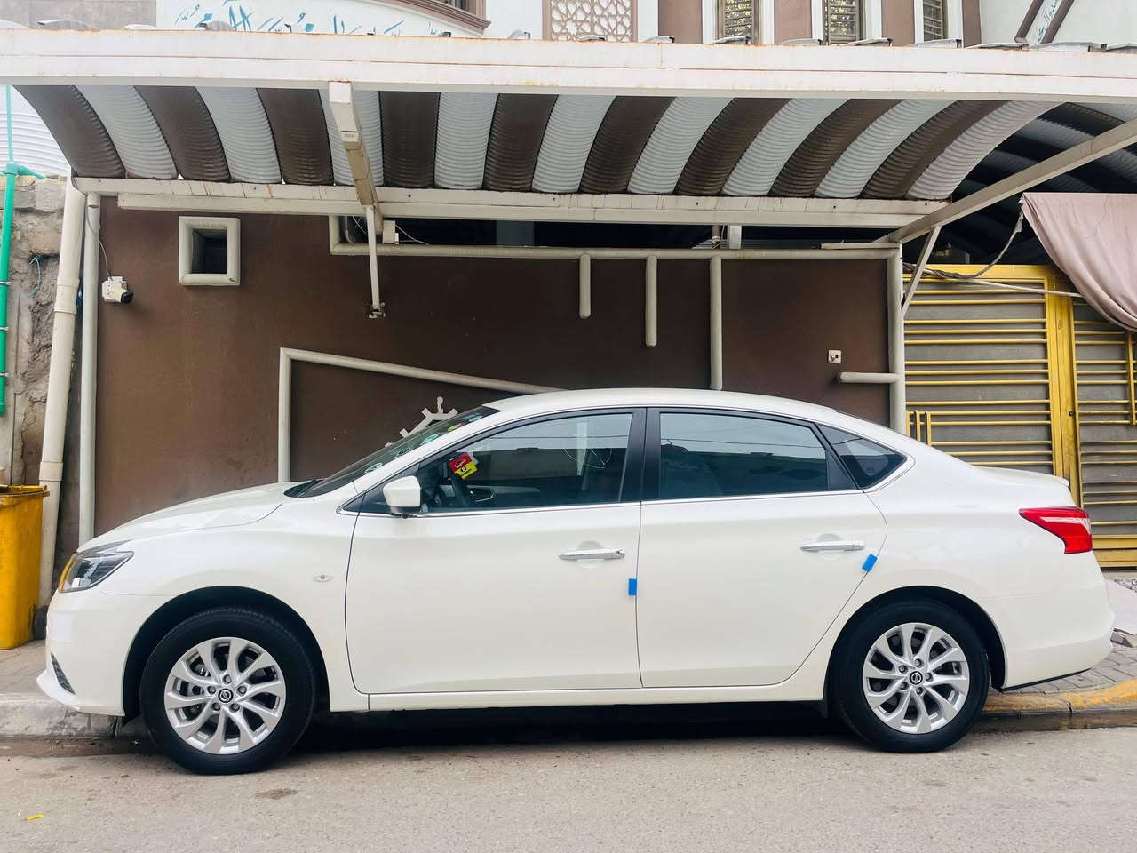 سنترا25 كفاله عامه كارتون سنترا موسيلفي تحكم شاشه جنح اسبير مانازل اربع كامرات جلد احمر السعر127ونا خادم***********
