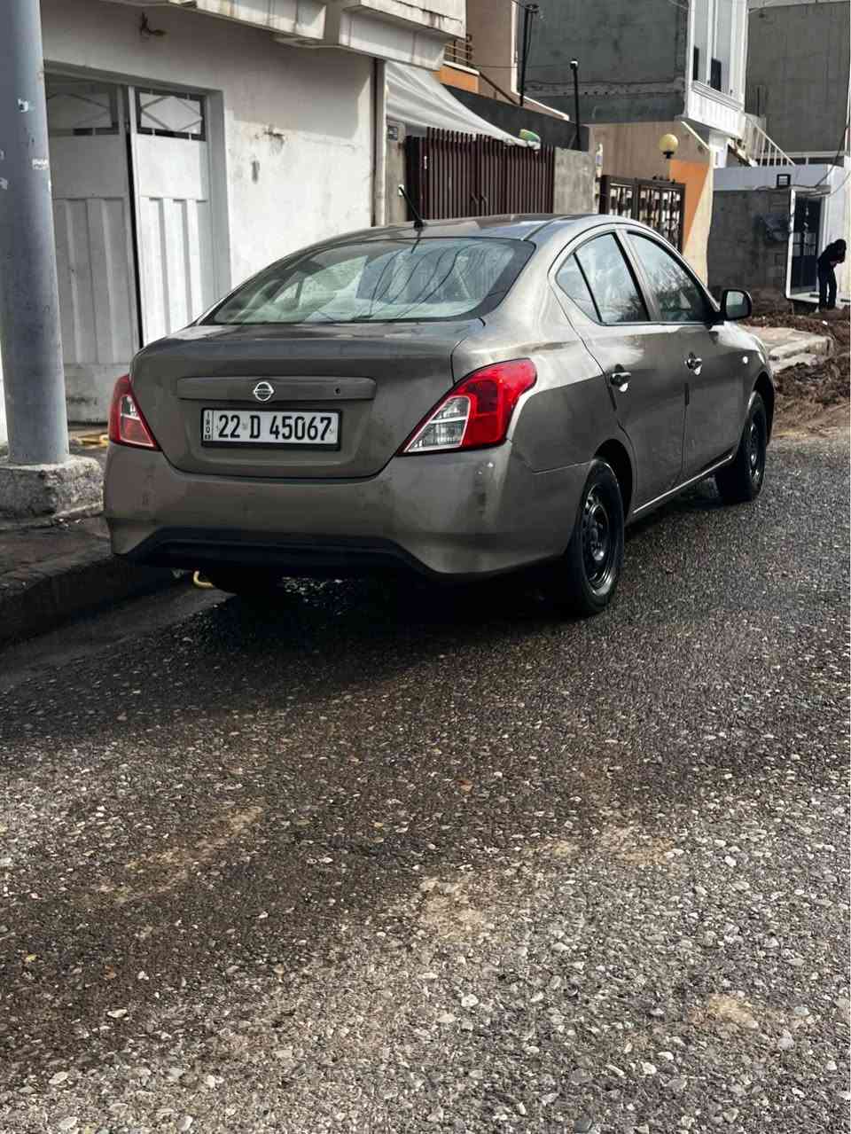 نيسان سه ني لاكشميباي موديل ٢٠١٥
سي بارجه ي بشتي سبوغه 
سه نه وي ٢٠٢٩
سحر ٨٤ مه جال 
*********** أربيل, العراق
