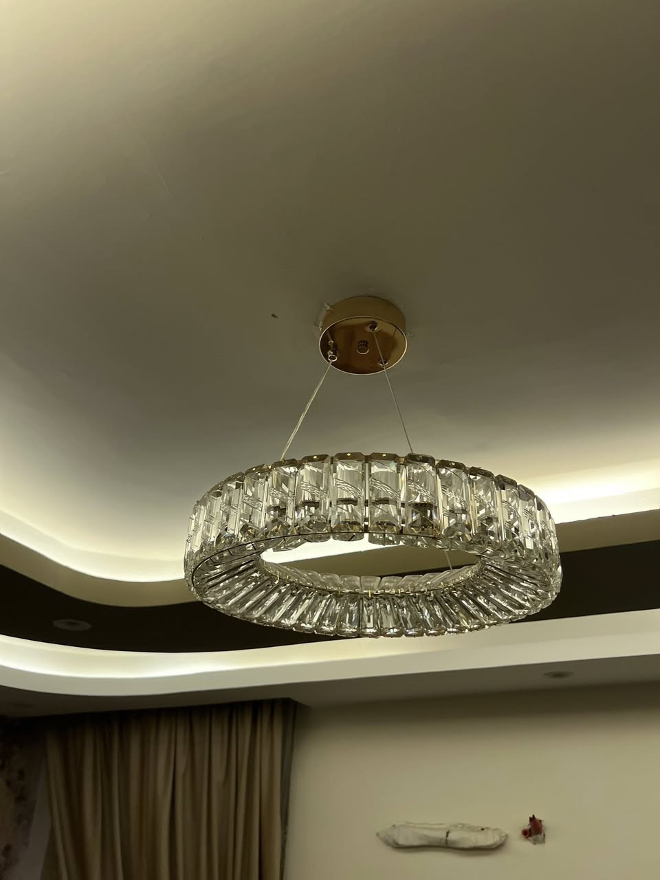 للبيع نجفة قباني كريستال مودرن LED بحالة ممتازة – بيع لظروف التجديد


**إذا كنت صاحب هذا الإعلان وتريد حذفه لأي سبب، رجاءا أرسل رسالة إلى الدعم الفني**