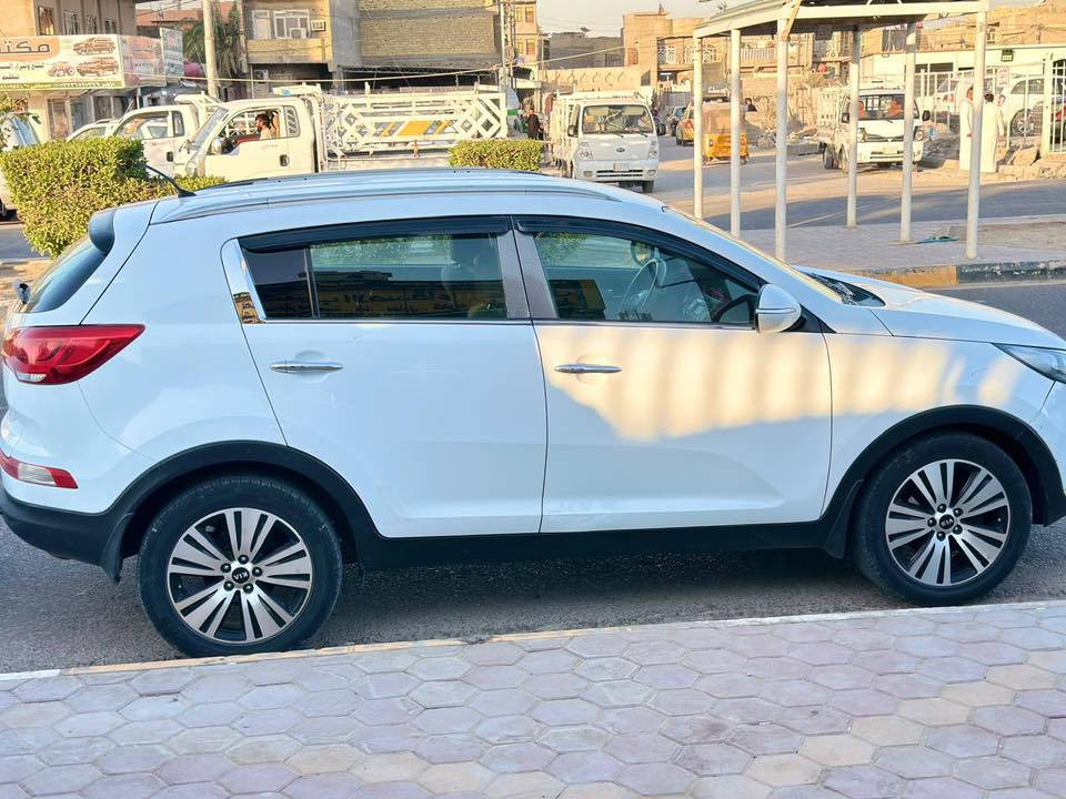 بيع او مراوس....

سبورتج خليجي 2015
كفاله عامه (مثل ما موضح بالسونار)
محرك 2000
كير محرك (شرط )
رقم اربيل تحويل  او وكاله بكيفك 

البارحه مبدل 
دبلات 
صدر كامل 
مشط 
تايرات
السياره خير من الله
للاستفسار ***********وتساب او تدخل خاص
