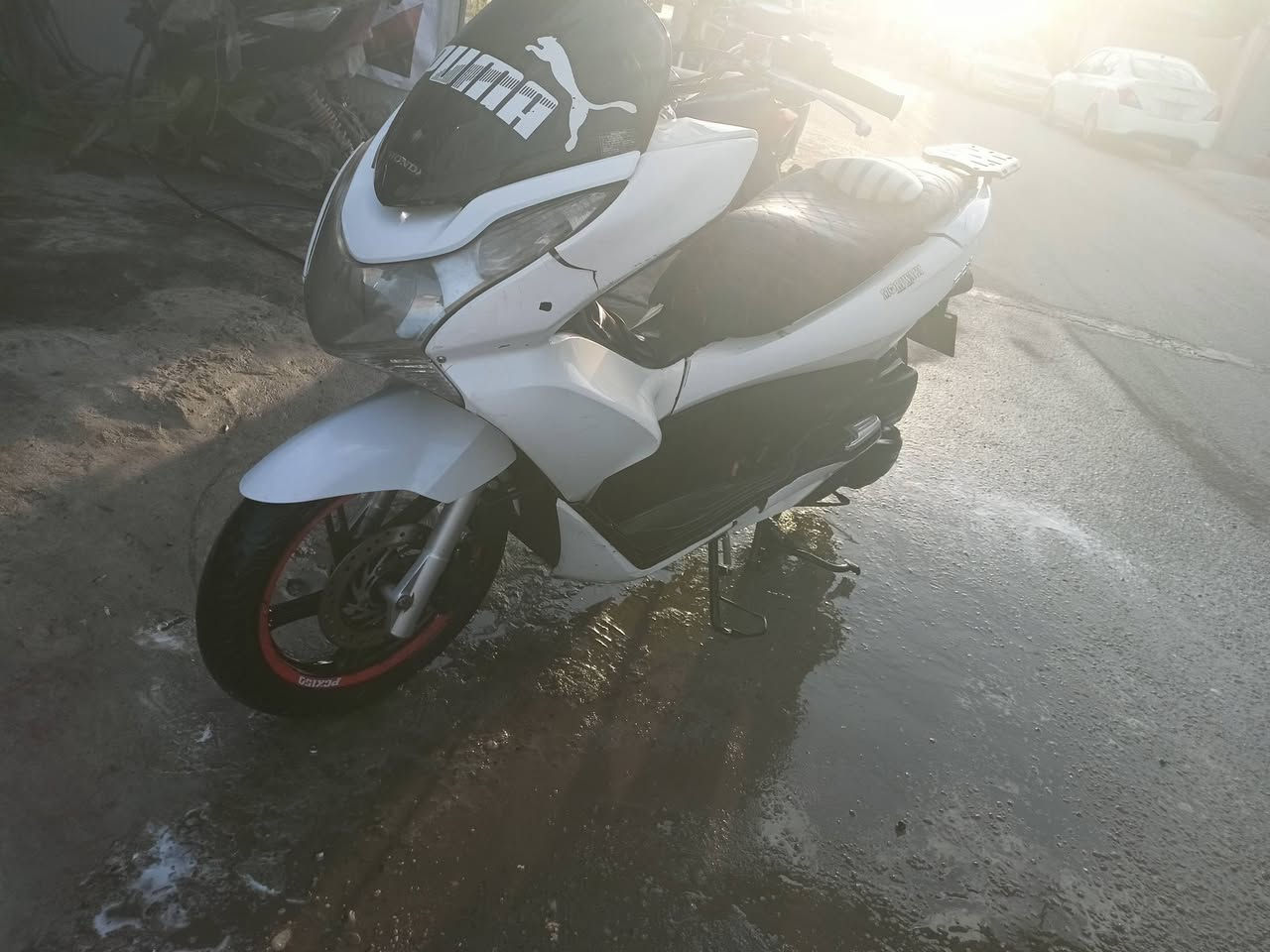 السلام عليكم pcx جيل الآۆلْ ياباني jf 125 مبدله بس ولفات دراجه كامله لٱ نضوح لٱ تبخير لٱ تنقيص نكره الصبح شلعه ومعدل خير م̷ـــِْن •اللّـہ̣̥ الدراجه استان حساس وكفراته شوفه عينكم يرادلهن ترتيب قفل جنطه قفل ستيرن كهربائيات شغاله السعر 800 وبيه مجال بصيط للشراي العنوان بغداد المنصور للاستفسار خاص او ***********او ***********
