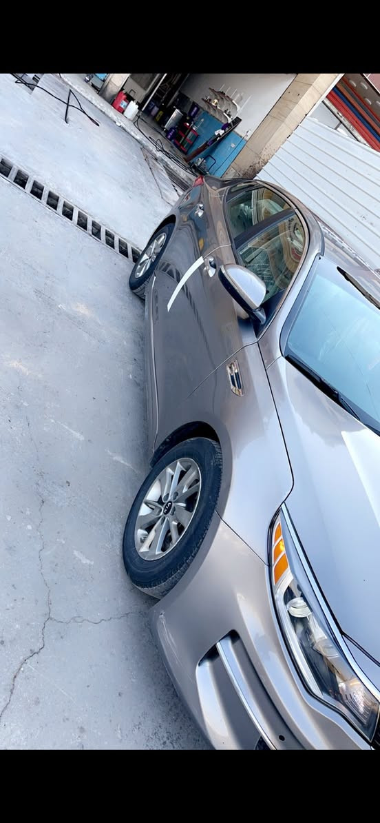 السلام عليكم للبيع
كيا اوبتيما ٢٠١٦ امريكي EX ..حادث بنيد وارباك ستيرن فقط ..مكفول شاصي ولغد ودواخل رقم شمالي بسمي تحويل مباشر
مواصفات سياره
تشغيل بصمه بيبان صندوك بصمه
شاشه كبيره لمس دجتل اصلي.
كامره خلفي دواره اصلي
اشاره ترحيب بايدات الباب عند الاقتراب..
فتح الصندوق تلقائيا عند الاقتراب منه..
شاشه بالدشبول لعرض العطلات
كشن سايق كهرباء..
خزن ثلاث وضعيات للكشن
مري جانبيه شفط..
اشاير بالمري جانبيه..
مري جانبيه قلابه عند رجوع للخلف..
رادرات جانبيه بالمري..
حساس خلفي ..
حساس تاير..
ثلاث وضعيات قياده عادي سبورت ايكو..
ويل كب ١٦ اصلي كروم..
حجم محرك سياره ١٦٠٠ توربو كلش اقتصادي ونشط سياره ماشيه 71ميل. ..
بلوجكترات امامي ..
لايتات زنون
فول تحكم ستيرن..سيارة جديدة مال جني مكان السيارة بغداد شارع فلسطين السعر118 وبيهه مجال للشراي***********
