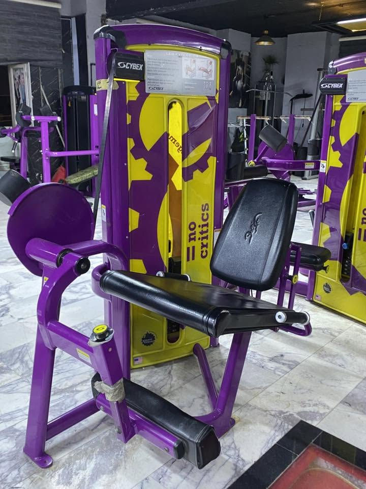 متوفـر قاعة نسائية 🏋🏻‍♀️وتكدر تسويها رجالية باضافات بسيطة ::  اجهـزة رشاقة كاملة جريات لايفتنس 4 درج لابتكلات 4 بايسكلات 5  لايفتنس وبريكور، اجهزة مقاومة سايبكـس امريكي قاعه جاهزة هواية اجهزة بيها نقل متوفر 🚛للاستفسار *********** واتس 📲
