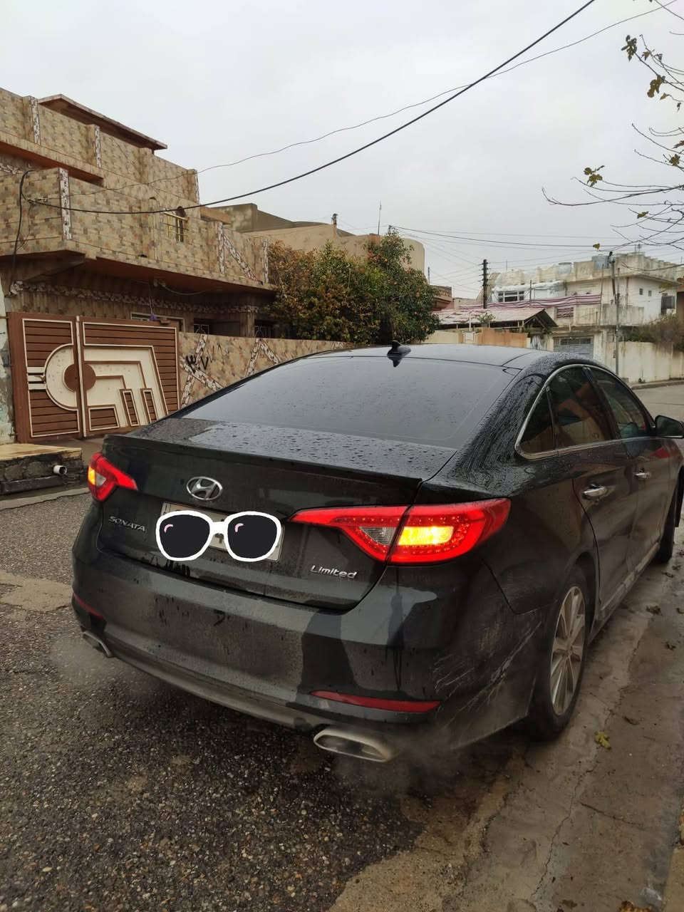 السلام عليكم سوناتا للبيع موديل 2016 رقم أربيل سنويه جديد كامل سياره ماشي 130فول مواصفات بانوراما بصمه شاشه تحكمات استيرن كشن كهربائي اماميات اثنين قطعتين تبريد كشن خزان رادارات صندوق ذكي بردات سياره واحد على واحد ‏‪0771 974 1954‬‏ مكان السيارة الموصل /***********/.
