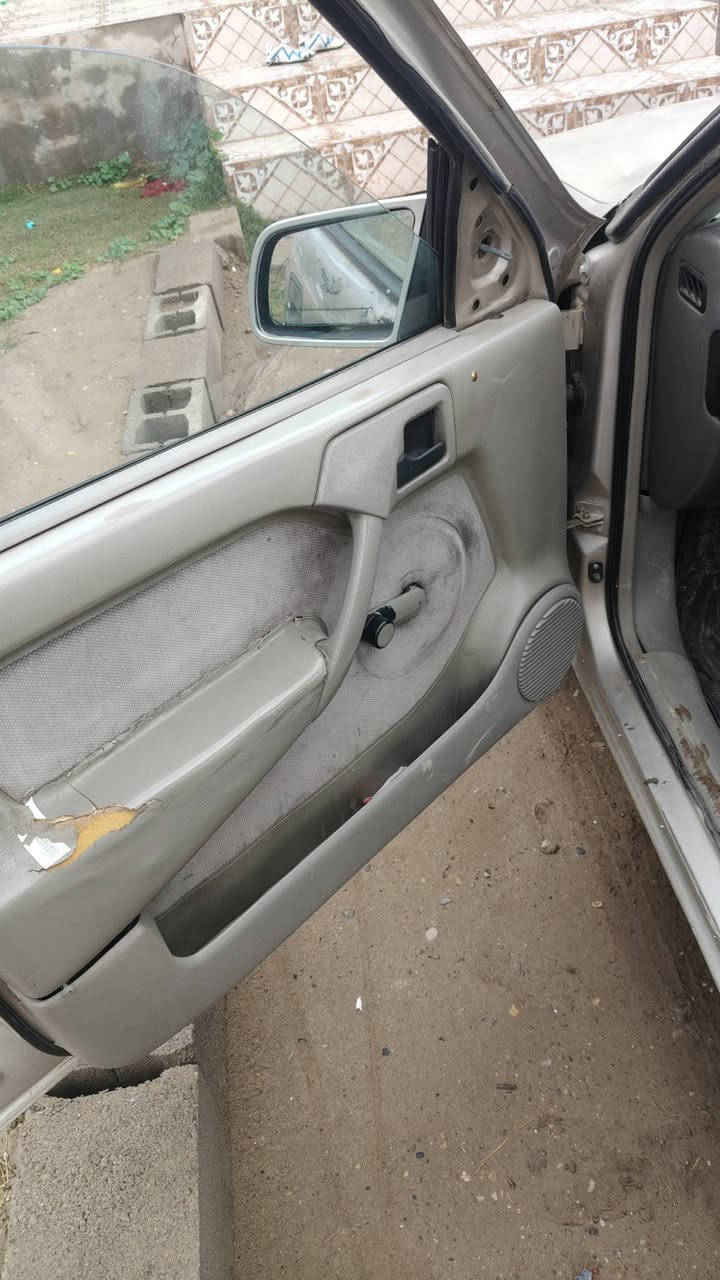 السلام عليكم أوبل  فگترا للبيع شرط محرك وگير صدر سيارة حلوة مال بيت رقم سليمانية سنوية لل27  
العنوان محافظة صلاح الدين قضاء 
السعر 38 وبيها مجال لا أحد يگول غالية كلشي اكو بالسوگ 
رقم ***********
