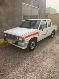 نيسان بيكم • ٩٢ • كير اوتماتيك