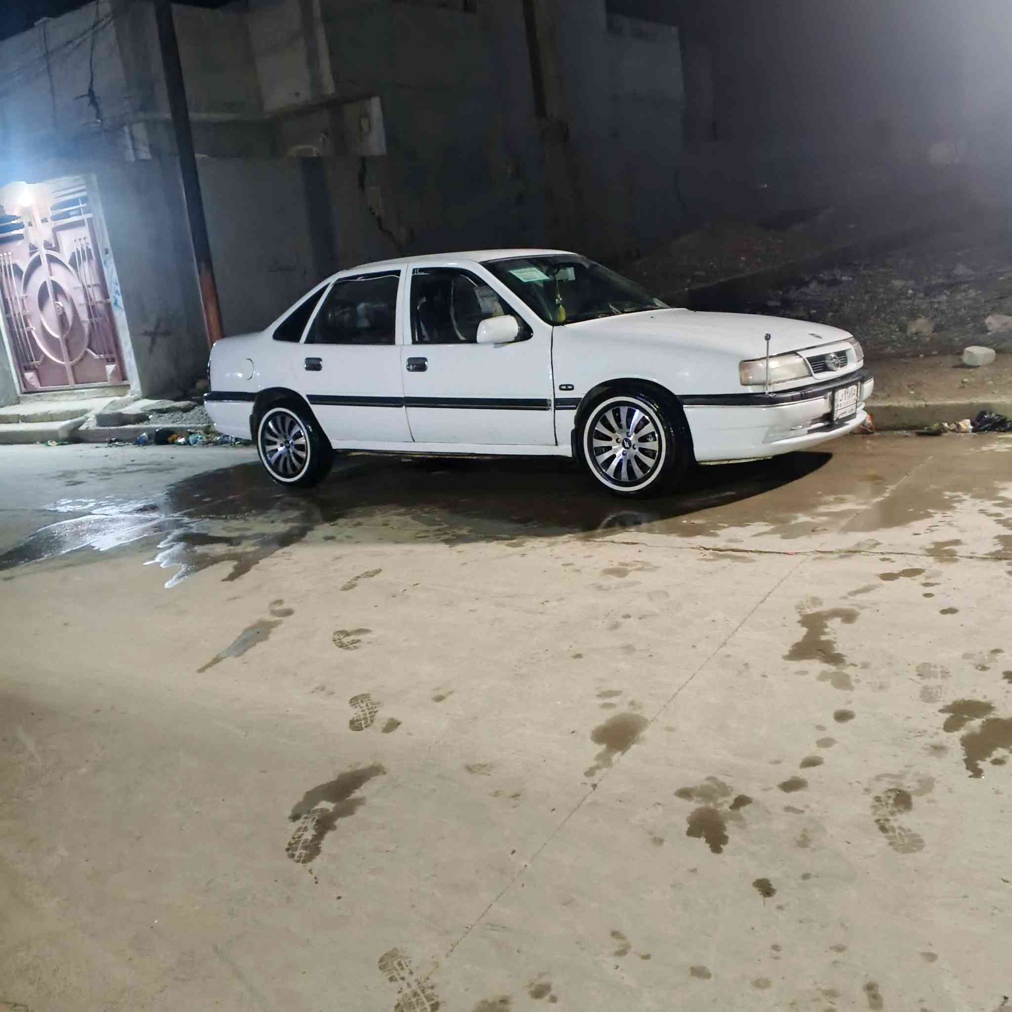 السلام عليكم فوق ترى حجم 18 شرط محرك وقير لافيا دعم معجون ما بيها صبغ ترقيمات محرك وير شرط السعر السعر 37 بها مجال موصل ايمن


**إذا كنت صاحب هذا الإعلان وتريد حذفه لأي سبب، رجاءا أرسل رسالة إلى الدعم الفني**