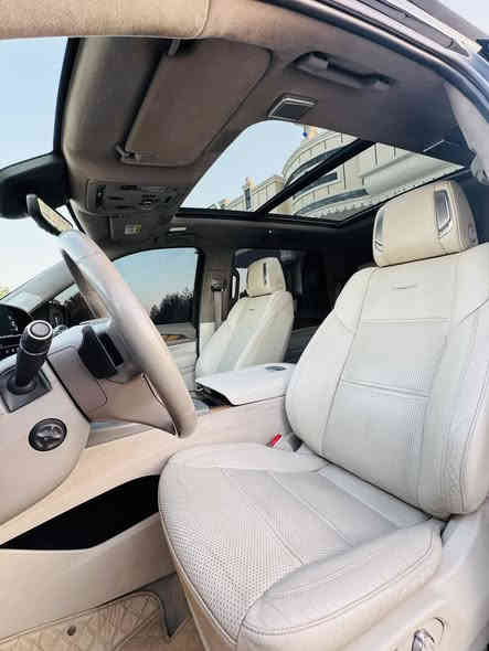 السلام عليكم 
كاديلاك اسكاليد للبيع   2021 
اسبرسو معروف مواصفات 
سياره بسمي رقم جديد 
مغلفه PPFبل كامل 
مواصفات سياره 
.جكات 
.فور ويل 
.ابواب شفط 
.نقطة عمياء 
.صندوق شفط 
.شاشه كبيرة 
.كامرة 4k
.دمام صندوق
.تشغيل عن بعد 
36 سماعة AKG
.كاميرات 6
.داتا شو 
.بانوراما 
.جنطة ذكية 
.رادار جانبي و امامي 
.رادار تحديد مسار
.كشن Vib منفصل 
.مري شفط 
.ويل 22
.ذاكر ميموري خزن 
.مسنات جلد 
.إنارة محيطية 
.لدات 
.اشاير ترحيب
.حزام ذكي 
.كاميرا وسطية 
.ثلاجة 
السياره ماشيه52
مكان بغداد 
للاستفسار (***********)
