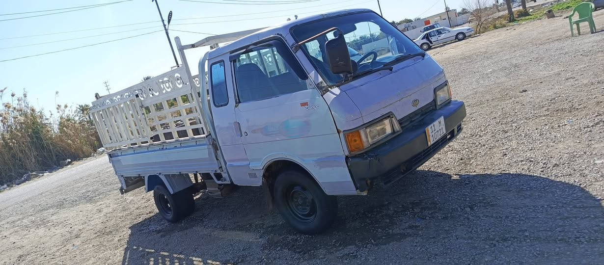 السلام عليكم كيا بنجو موديل 94 رقم بغداد دولي تحويل مباشر سياره جاهزه مال جناي محرك صدر نظيف شاصي مقفول رقم شاصي واضح العنوان ابو غريب سعر 45 بيها مجال بسيط لشراي سبعه جنكال//***********//***********
