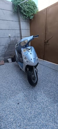 ماكس منغولي مكينه ما مفتوحه بيها خيط تبخير بسيط السعر 550 الف  0783067...