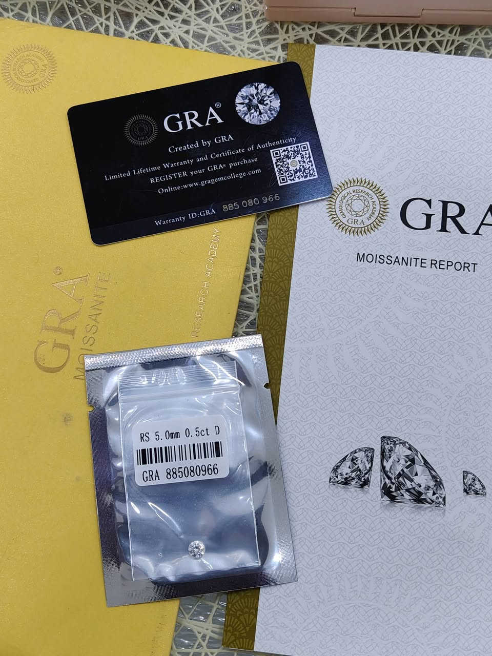 اللهم صل على محمد وال محمد
وين الذواقه الفخامة والجمال بمعنى الكلمه 
شرط ضمان شهادة المنشأ الأصلي وليس تقليد 
خدمه التوصيل مجاني فقط اعتمادا كارت أو تحويل لضمان البيع 
بالعافية مقدما 
سكرن شوف شنو الي يعجبكم 
ام شمس ☀️


**إذا كنت صاحب هذا الإعلان وتريد حذفه لأي سبب، رجاءا أرسل رسالة إلى الدعم الفني**