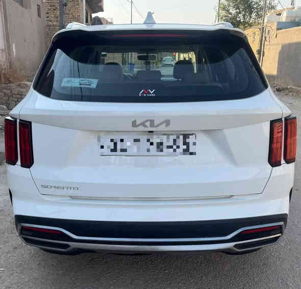 للبيع سورنتو موديل 23 
رقم بغداد دولي الجديد 
ماشيه 75 الف مواصفات 
فول مكفوله كفاله عامه 
سياره جديده جديدة 
مكان السياره ديوانيه 
السعر 290 ورقه 
وبيها مجال الشراي
الأتصال على الرقم 
مكلف بلنشر اتصل 
***********
