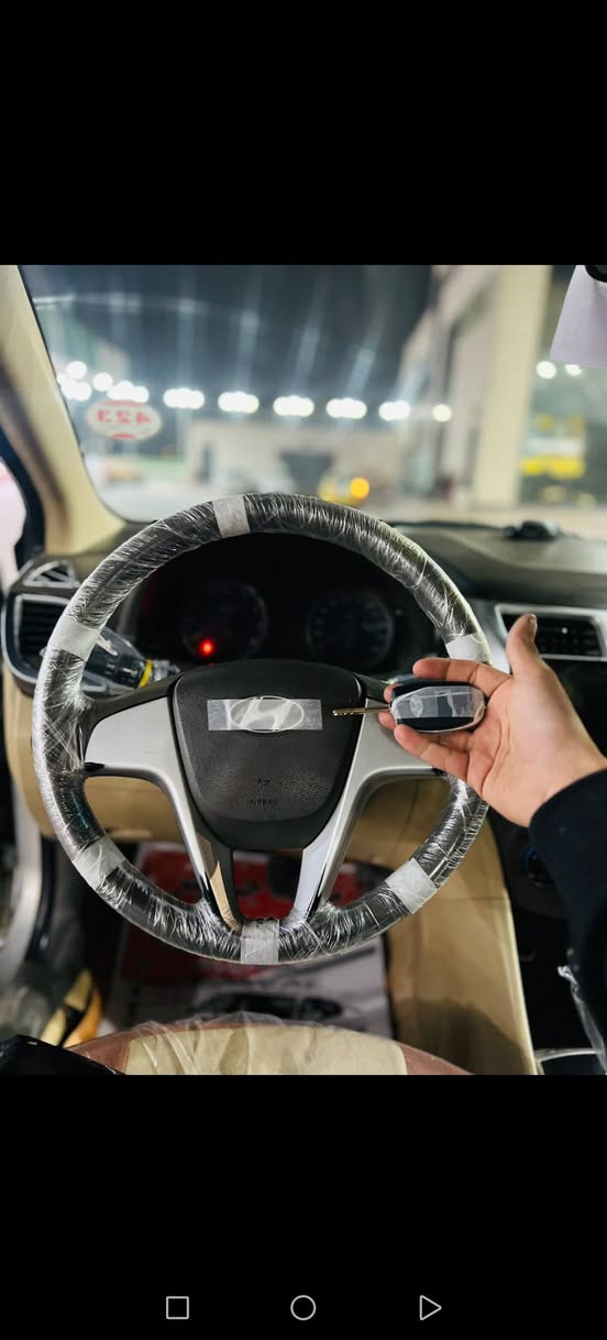 اكسنت 2016 خليجي بيهه بنيد وجاملغ ومصبوغه حزام كير مكينه كفاله حداديه جاهزه تحويل مباشر مشروع وطني السعر69 قفل رقم الهاتف ***********
