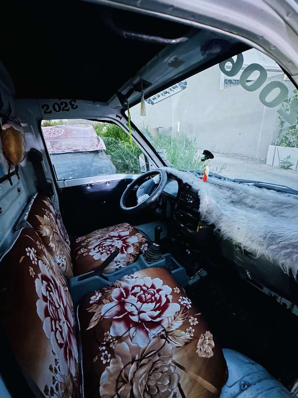 حارەب حوسمان مۆدێل2006 مەلەفێست گێڕو مەکینە بەشەرت تەقەو رەقەی نیە ماحتەلو سەرئێشەی نیە سەیارەکە هیخۆمە بەشەرت ئەیفرۆشم کەمێک رون دەدات ئەویش مشکیلە نیە زیان بە مەکینە ناگەیەنی  یا خۆت دەتوانی بە ٥٠هەزاریک چاکی بکە من نەمکردوە بەخەم لەبەرئەوەی پێم مهیم نەبوە،،شوێن هەولێر سحر۱۷وەرەقە و کەمێک مەجال ***********وەتسئاپ
