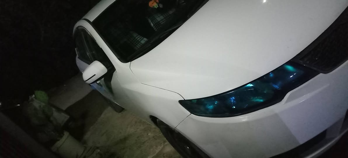 كيه سيراتو للبيع موديل 11
بيها ٣قطع صبغ جاملغ امامي وخلفي وقبق جنطه
وارد خليجي رقم أربيل شغاله كلها تبريد ثلج حداديه ٨٠
سعرها ٧٥ وبيه مجال حك الجيه مكان نجف قضأ المشخاب.. ***********
