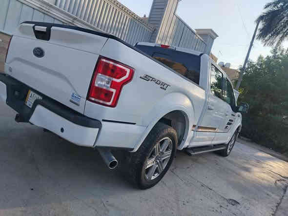 سلام عليكم للبيع فقط 

فوردf150  المرغوب باب طويل بدي قصير 

موديل 2018
رقم بغداد شرط التحويل
كير طرح
ماشية 60 الف ميل 
4*4 فور ويل حادث جاملغ خلفي وباب خلفي
صور الحادث منشورة مع الصور 
السيارة جاهزة من كل النواحي السيارة احلى من الصورة 
بدون ايرباك . مكان السياره بغداد زيونة 
*********** 

سعر 185 ورقة وبيهة مجال لشراي
