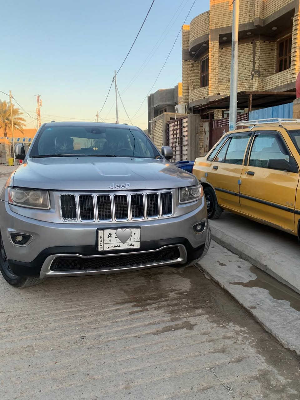 جيب لاريدو 2015 وارد أمريكي حادث جاملغ+بنيد بدون دواخل مكينه بل جيس كير السياره خير من الله رقم بغداد تحويل مباشر  السعر 175 وبيهه مجال بسيط مكاني واسط الصويره اي استفسار. انتصال رقم ***********
