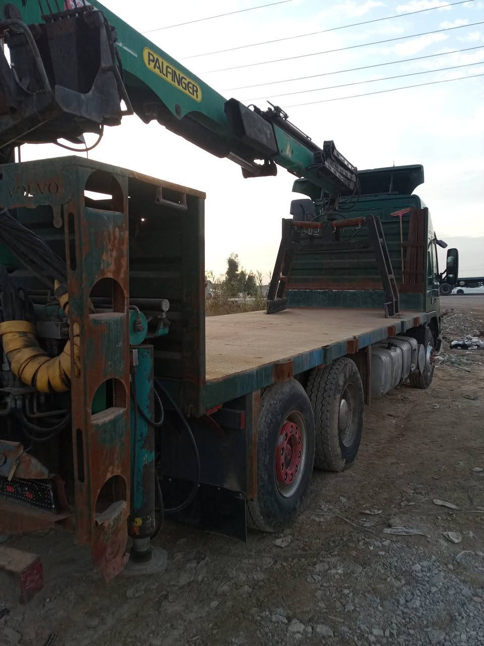 فالفوا گرين  ٢٠٠١ بفنكر ميتة ٧ طن رقم أربيل بسمي سنوية لل ٣٠ مسجلة كرين  جاهزة مكان السيارة ديالى تفاصيل اكثر اتصل ***********************
