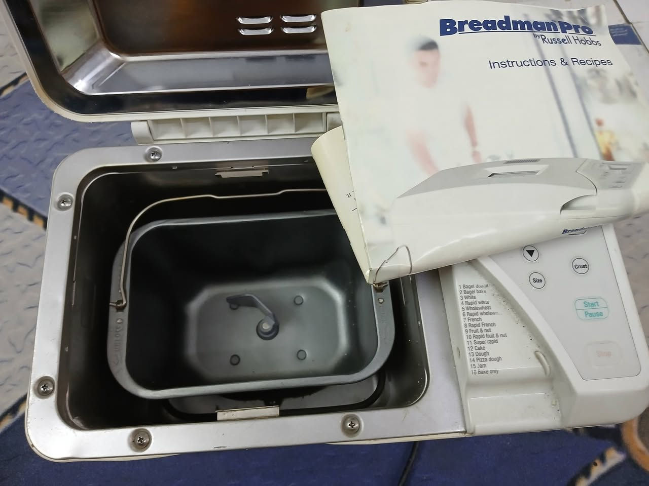 عجانه وخبازه مال توست السعر 25


**إذا كنت صاحب هذا الإعلان وتريد حذفه لأي سبب، رجاءا أرسل رسالة إلى الدعم الفني**