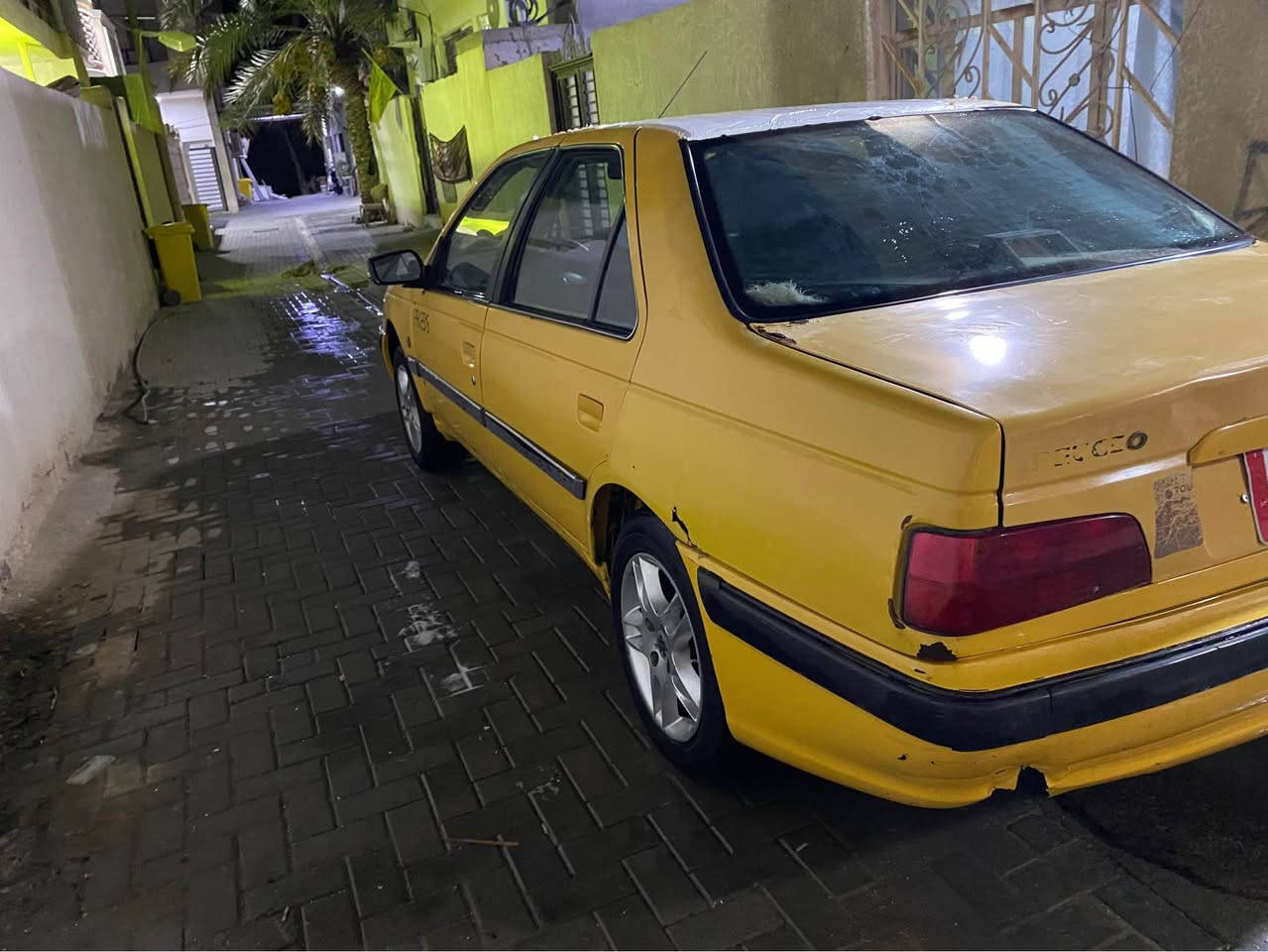 سلام عليكم بيجو بارص مديل 15 سياره رقم بصره مكينه كير تبريد تتفئه مكفول البدي شوف العين كوم حديد راعيه بلبصره موجود سعر 27 ورقه تصال ع رقم تليفون *********** مكان سياره بلبصره المطيحه البصرة, العراق
