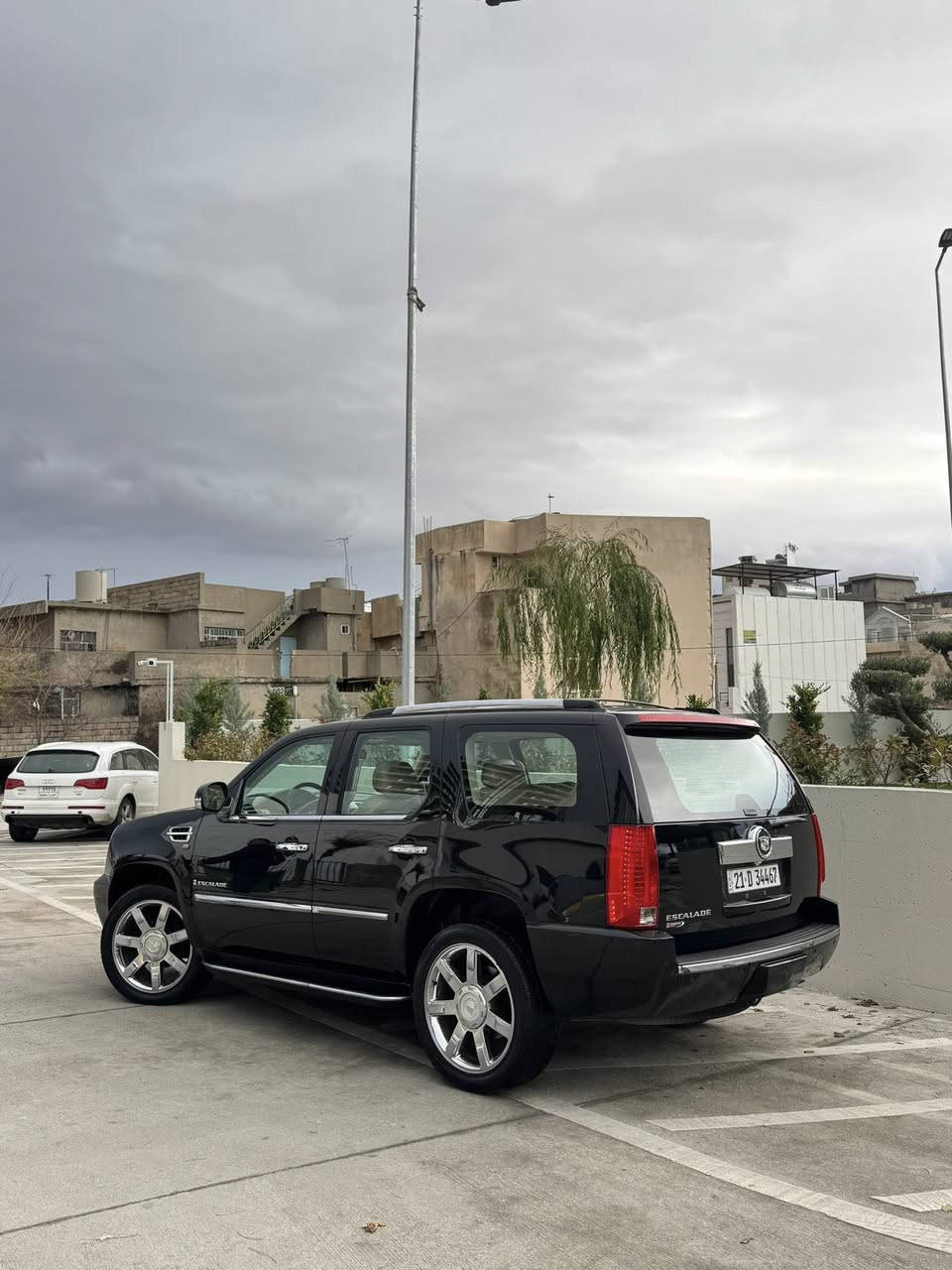 كديلاك 2007   خليجي  شريكة منصور   📦📦📦📦

اللَّهُمَّ صَلِّ عَلَى مُحَمَّدٍ وَعَلَى آل مُحَمَّدٍ

رقم /    ***********

🔷كديلاك  2007  لوك  لوك  شرط   ماشى  117  الف كيلو📦

🔷سياره مواصفات معروفه ( بلاتينيوم  )

🔷 مواصفات   معروفة   فولل فول 

🔷سياره (V8 )    _ (DVD ) شاشات

🔷سياره (3 ) سويج  بيلادي موجود

🔷مكفولة  كفالة   ماعد    شبر  تكحيل  كارت مامبين  

🔷سياره ماشيه  117    الف كيلو حقيقي

🔷4 اطارات و ويل جديد شريكه 

🔷سياره داخل بيجى   كوشنات جلد

🔷سياره محرك بشرت مامفتوح جديد جديد

🔷 محرك (V8) 

🔷سياره حيل نظيفه كلشي علي بلادي لوك

🔷مواصفات

( فتحة ...  شاشة DVD ... تشغيل عنبعود ... حساس 
... 7 راكب ... سنوق شفط ... دوسات كهربائى ... مرى شفط ... يدو ويل كروم ... بلاجكتور ... ڤوليوم ...  بعد )

🔷نظافه  ١٠٠٪ كامل سيرڤس بدون نقص و مصرف

🔷 سنوى  و فحس و هزة جديدة  لحد    2030  بسمى

🔷سياره مال بيت أي نقص مابيها

🔷نفس اليوم / تحويل و وكاله حاظر مباشر 
 

🔷 سياره داخل / سليمانيه 

🔷سعر ..  195  $ .. ورقه 

🔷رقم /   ***********  📲
