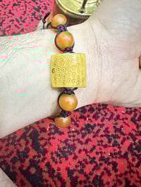 سوار • حجر العطف • ٦ حبات كهرب