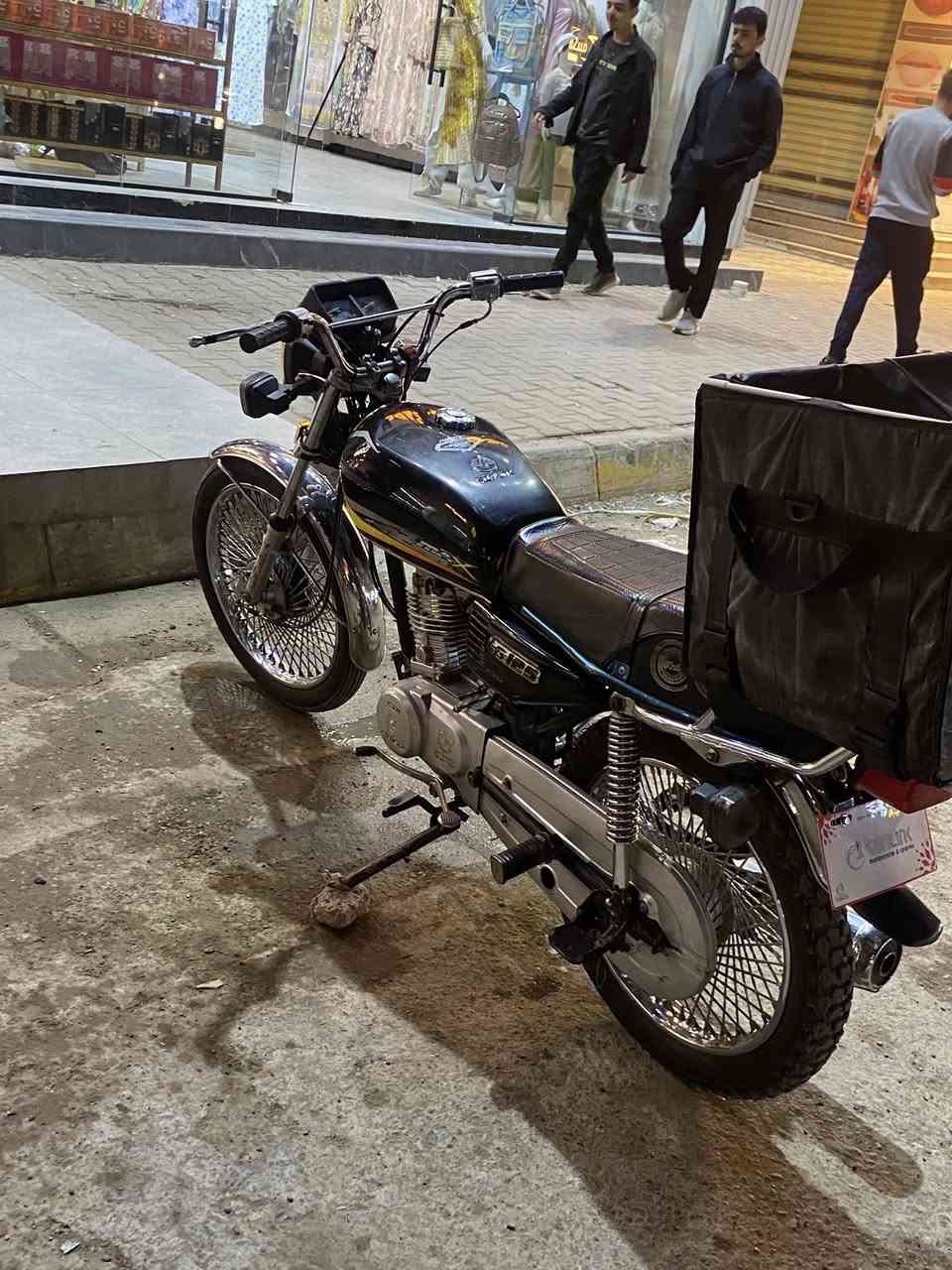 اخوان دراجه تايكر 20 للبيع مرتبه ونضيفه كهربائيات شغالهمحركها خير من الله ب325 وبيها مجال حك الجيه مكاني تكريت رقمي ***********
