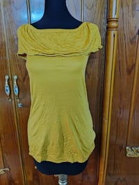 ملابس بنات • مقاسات ٢/٣/٤ • أسعار مناسبة